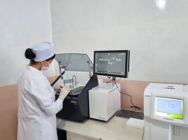 В Туркменистане 19 лабораторий Марыйского велаята оснащены современным оборудованием