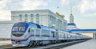 Пассажирский поезд Ашхабад — Туркменабат стал ходить ежедневно
