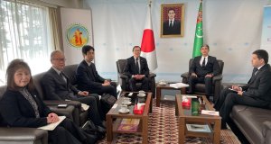 The Ambassador of Turkmenistan discussed scientific cooperation with the University of Tsukuba