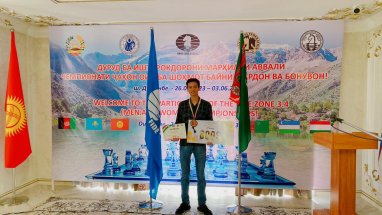 Сапармурат Атабаев вошёл в тройку лучших шахматистов на зональном турнире Кубка мира в Душанбе