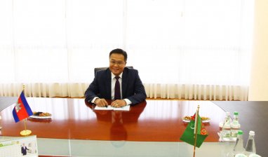 The new Ambassador of Cambodia to Turkmenistan Sok Chea presented copies of his credentials