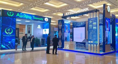 More than 200 enterprises presented the achievements of the shopping complex at an exhibition in Ashgabat