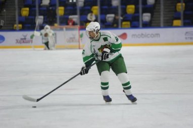 The Turkmenistan national hockey team is preparing for its debut in the first division at the IX Asian Winter Games