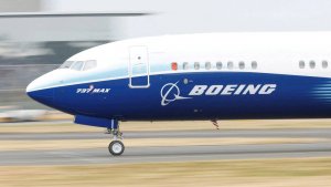 Boeing, %10'luk küçülme kapsamında 17 bin kişiyi işten çıkarıcak