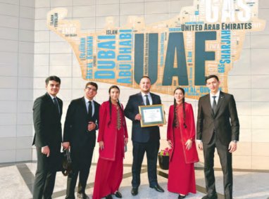 The team of the Turkmen university took 2nd place in the international competition in Dubai