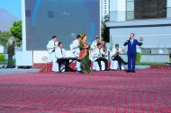 Fotoreportaj: Türkmenistanyň Senagat pudaklarynyň ösüşiniň esasy ugurlary atly halkara sergisiniň dabaraly açylyşy