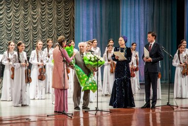 The 85th anniversary of the head of the Mukam Violin Ensemble Harold Neimark was celebrated in Ashgabat
