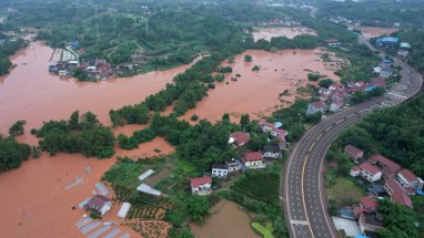 A devastating disaster hits China