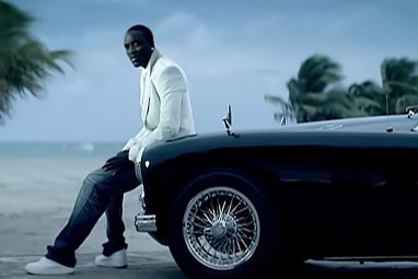 Хит Akon Right Now (Na Na Na) преодолел отметку в 1 миллиард просмотров на YouTube