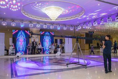 Banquet hall Ak Ýol offers installments for wedding celebrations up to 3 years