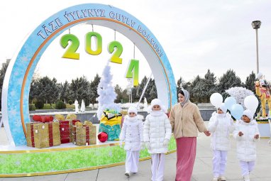 Türkmenistanda gyşky dynç alyş möwsümi dowam edýär
