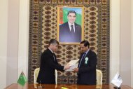 Fotoreportaž: Türkmenistan Aziýanyň otda oýnalýan hokkeý federasiýasy bilen bilelikdäki beýannama gol çekdi