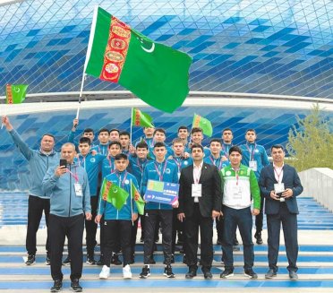 The Turkmenistan U17 football team beat their peers from Brazil at the international tournament in Dalian