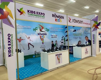 «Röwşen aýakgaplary» «Kids Expo: ähli zat çagalar üçin» atly sergide önümlerini tanyşdyrýar