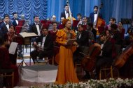 Концерт с участием итальянского композитора и дирижера Клаудио Ванделли состоялся в Ашхабаде