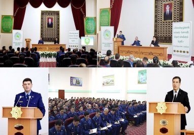 Роль таможенной политики в развитии внешнеторговых связей обсудили на семинаре в Туркменистане