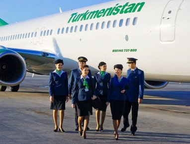 Авиакомпания «Туркменистан» открывает набор на первоначальное обучение бортпроводников