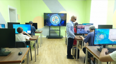 В Туркменистане расширяют обучение компьютерной грамотности для людей с ограниченными возможностями