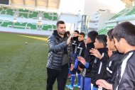 Photo report: Master-class of football players Artur Gevorkyan and Amir Gurbani for the children's FC Dostluk