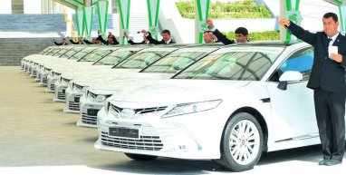 More than 60 Toyota Camry cars were donated to medical institutions of Turkmenistan