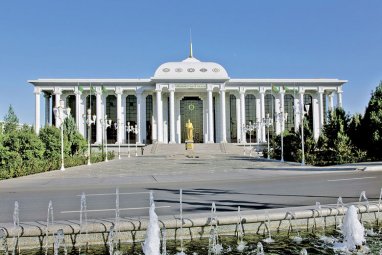 Меджлис Туркменистана седьмого созыва принял ряд новых законов