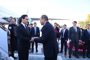 The President of Turkmenistan arrived in Uzbekistan to participate in the ECO Summit