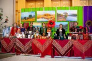 Turkmen fashion and products of entrepreneurs at the last exhibition UIET-2024