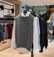 The Arkach Business Center has been replenished with a fashion boutique: Fabi, Moreschi, Paul & Shark and Zegna are now available in one place