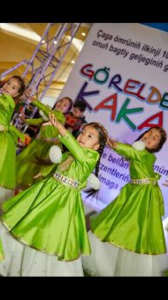 В Туркменистане провели международный день образцовых пап