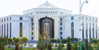Минкультуры Туркменистана проводит отбор на обучение в вузах РФ по направлениям культуры и искусства