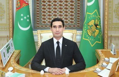 The President of Turkmenistan congratulated the Emir of Qatar on National Day