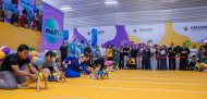 Kids Expo: Bebekler arasında yapılan emekleme yarışı