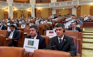 Türkmenistanyň Mejlisiniň wekilleri Buharestde geçirilen Ýaş parlamentariler torunyň maslahatyna gatnaşdy