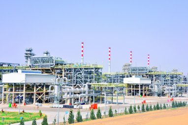 ГК «Туркменнебит» нарастил добычу и экспорт углеводородов