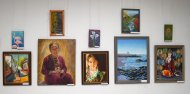 Художественная выставка «Счастливые женщины счастливой эпохи» состоялась в Ашхабаде