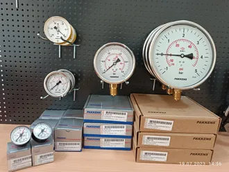 Манометры и термометры 