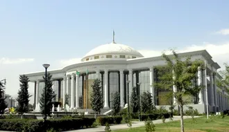 Парад выставок в Академии Художеств Туркменистана