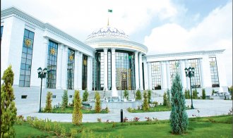 Türkmenistanyň Daşary işler ministrliginiň Halkara gatnaşyklary instituty diplomatik gullugy üçin (3 aýlyk) okuwlara kabul edýändigini yglan edýär