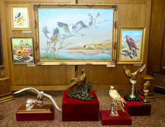 Exhibition of birds 