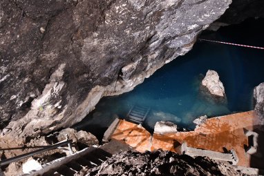 Underground lake Kov-Ata – a miracle of nature