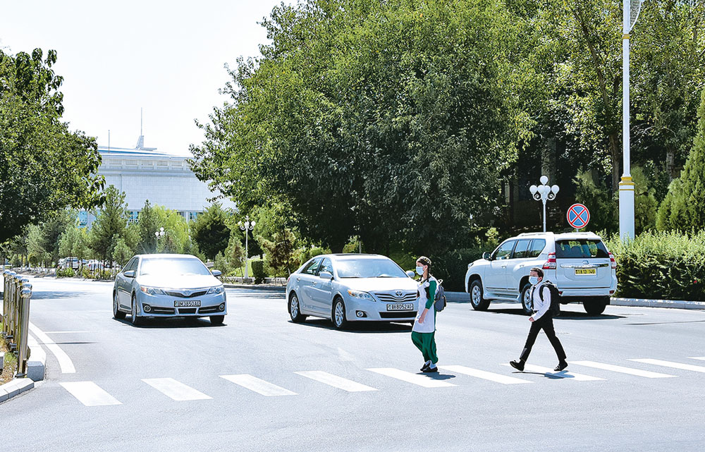 В Туркменистане увеличили размеры штрафов за нарушение правил дорожного движения